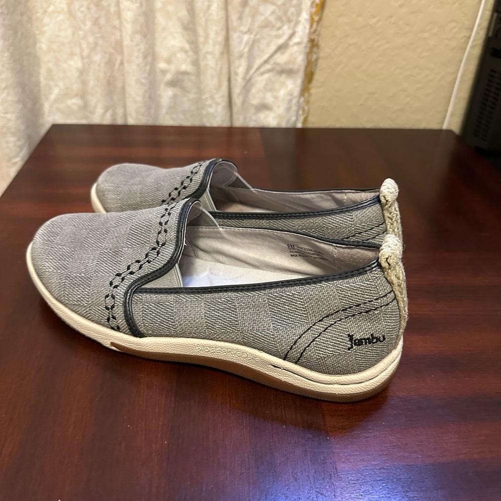 Jambu Gabby Eco designs Slip-On Gray Womens Shoes Sz 8 M